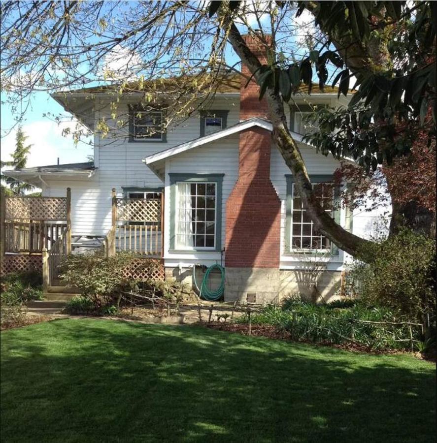Monteith Hideaway In Downtown Monteith District Villa อัลบานี ภายนอก รูปภาพ