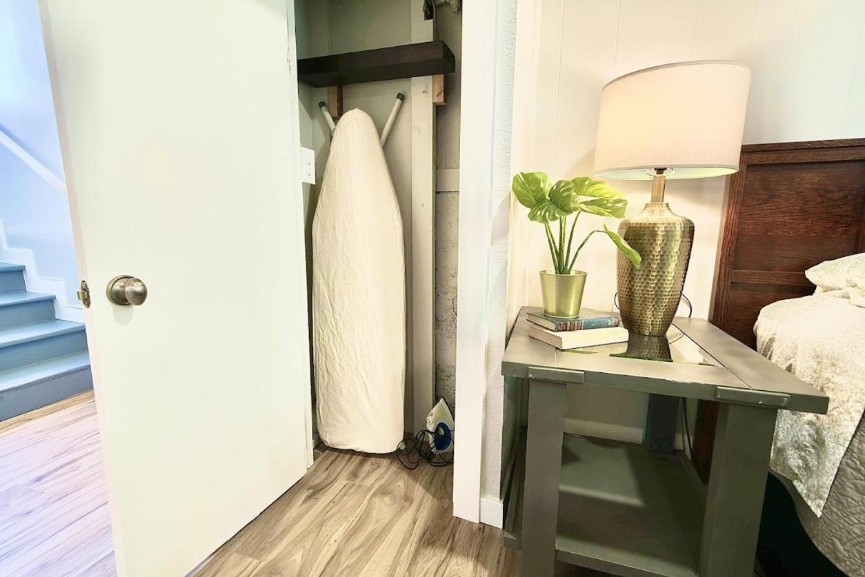 Monteith Hideaway In Downtown Monteith District Villa อัลบานี ภายนอก รูปภาพ