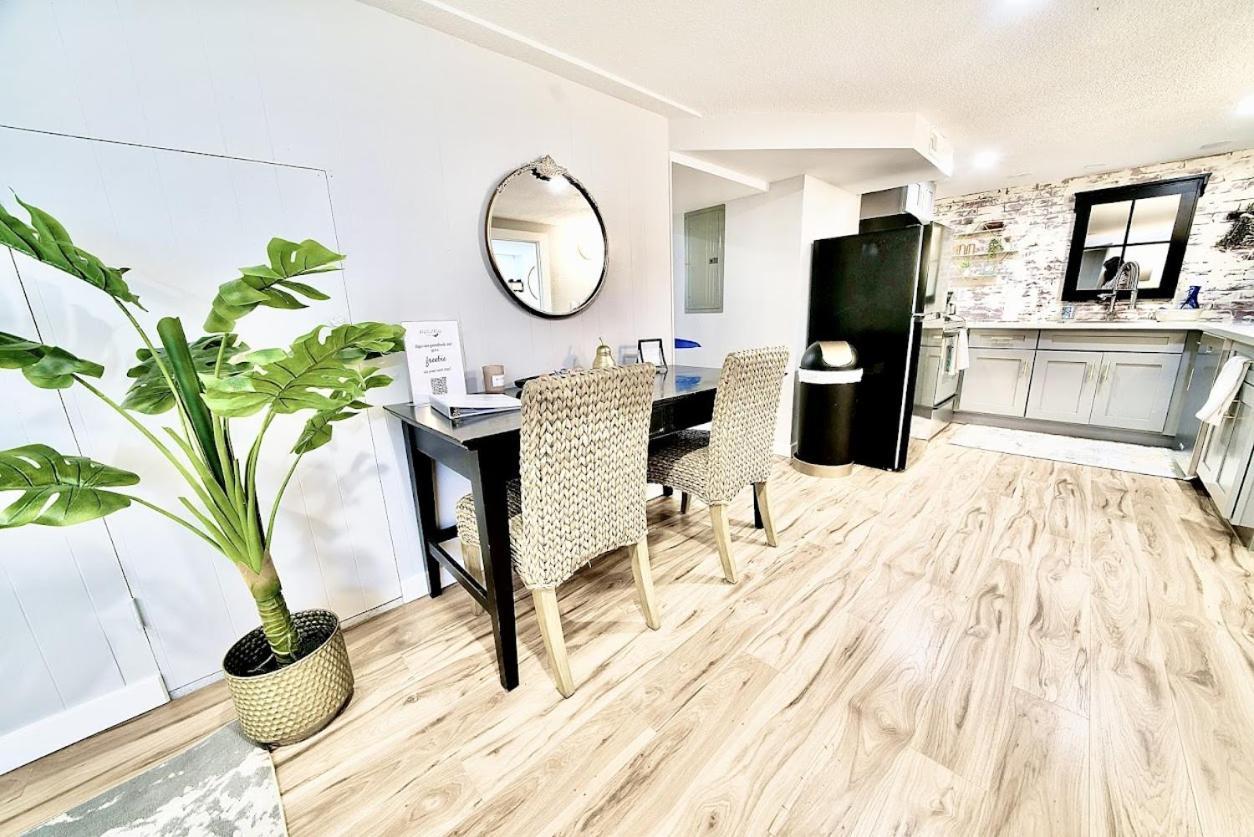 Monteith Hideaway In Downtown Monteith District Villa อัลบานี ภายนอก รูปภาพ