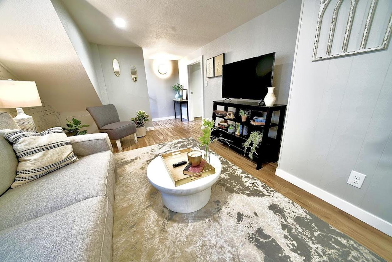 Monteith Hideaway In Downtown Monteith District Villa อัลบานี ภายนอก รูปภาพ